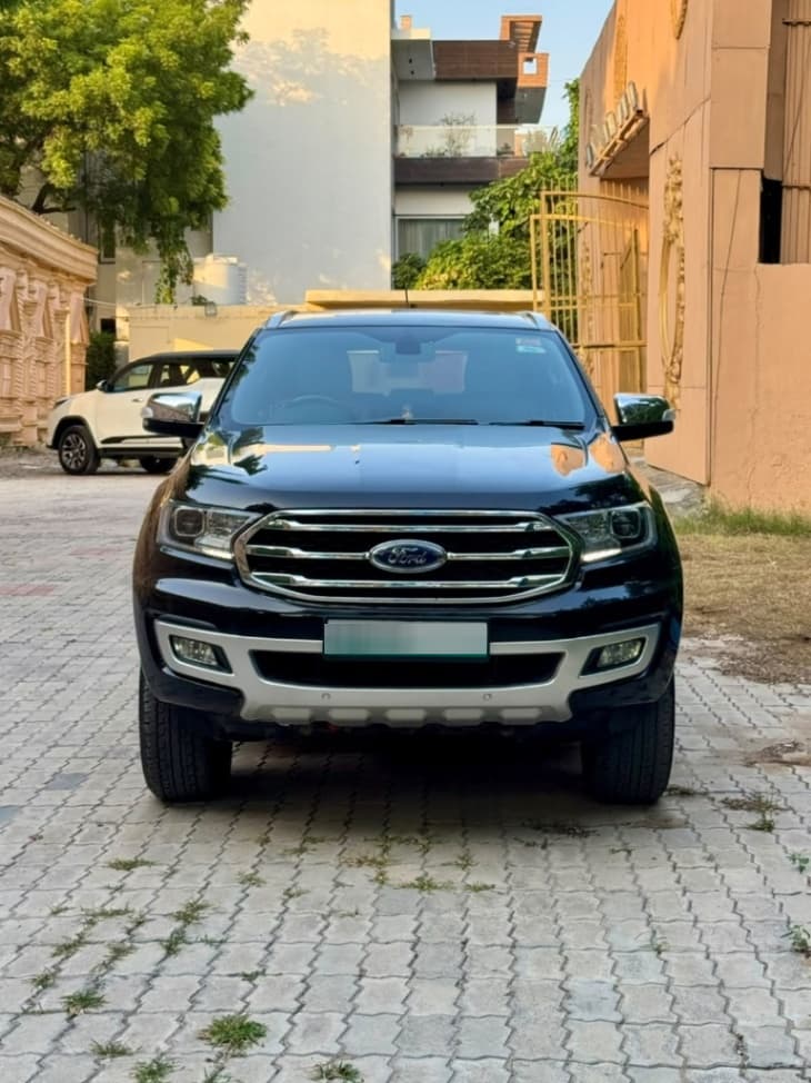 Ford Endeavour | Hooter Ford Endeavour | Hooter