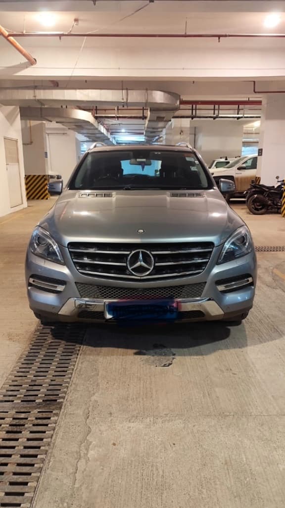 Mercedes-Benz M-Class | Hooter Mercedes-Benz M-Class | Hooter