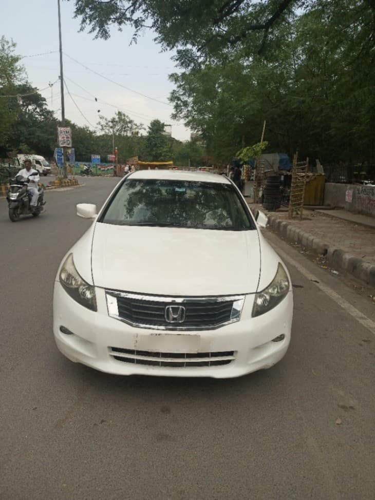 Honda Accord | Hooter Honda Accord | Hooter