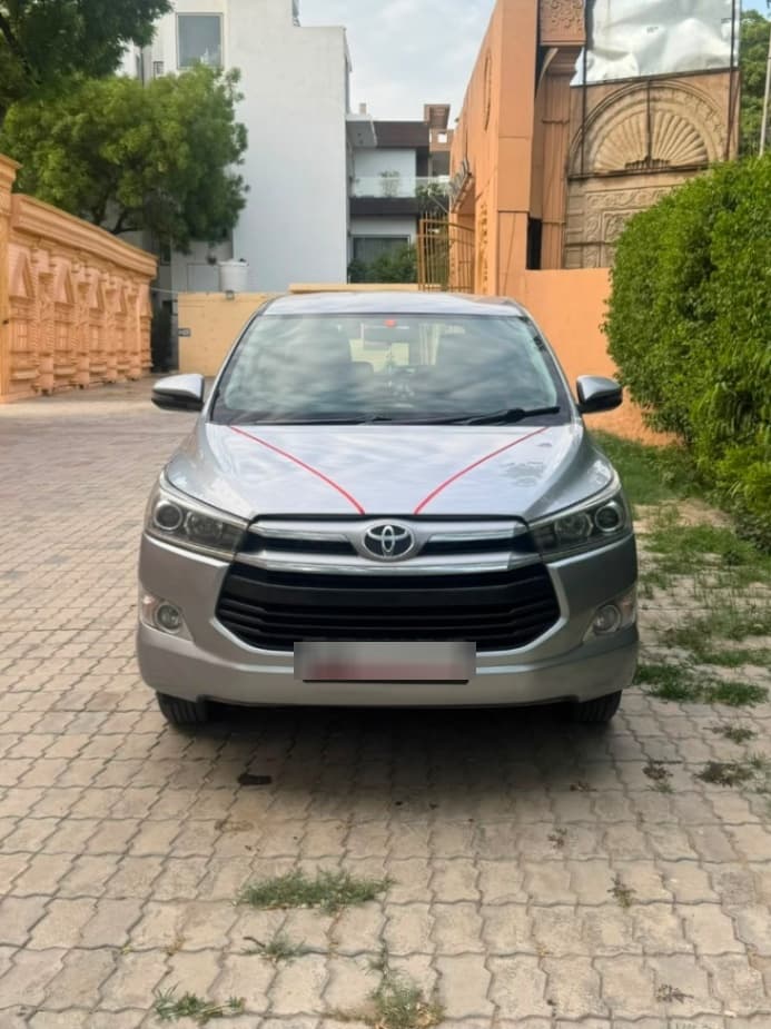 Toyota Innova Crysta VX 7 STR Single Tone 2018 | Hooter Toyota Innova Crysta VX 7 STR Single Tone 2018 | Hooter
