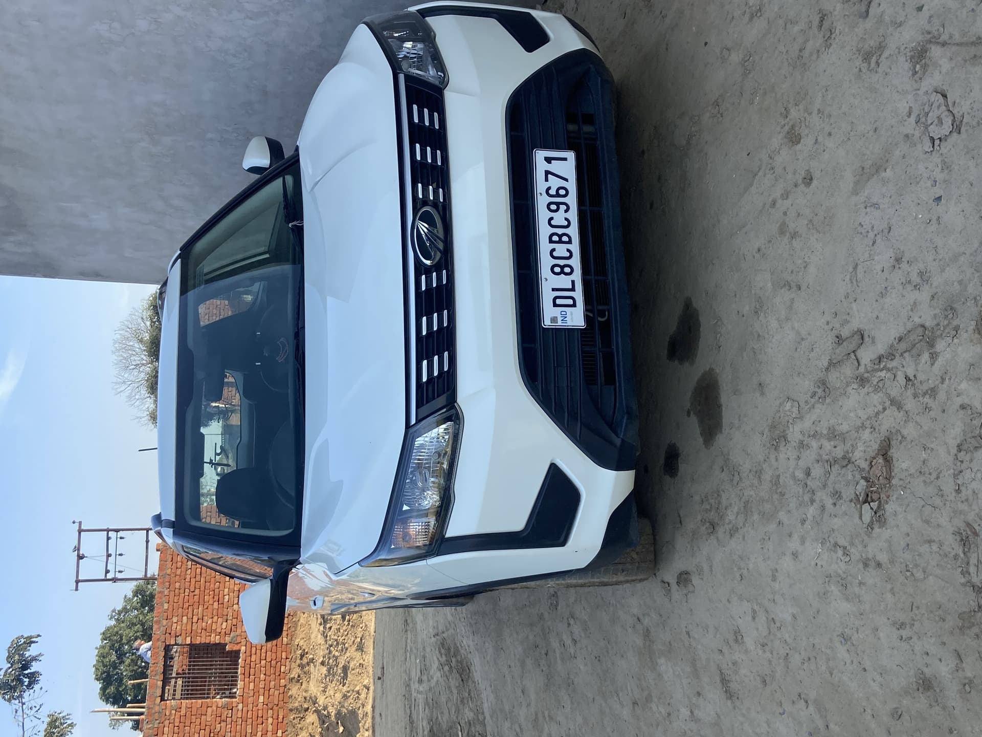 Mahindra XUV300 | Hooter Mahindra XUV300 | Hooter