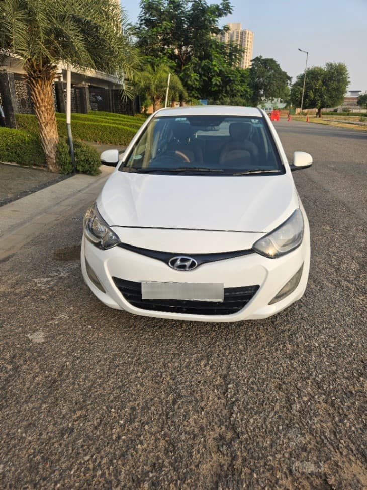 Hyundai i20 | Hooter Hyundai i20 | Hooter