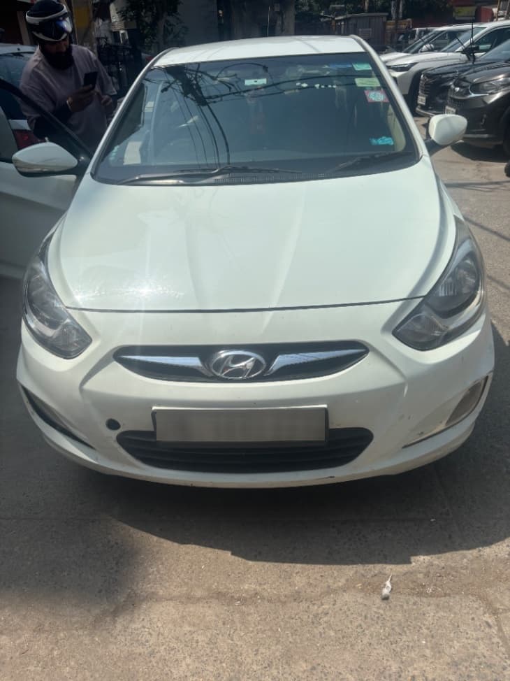 Hyundai Verna | Hooter Hyundai Verna | Hooter