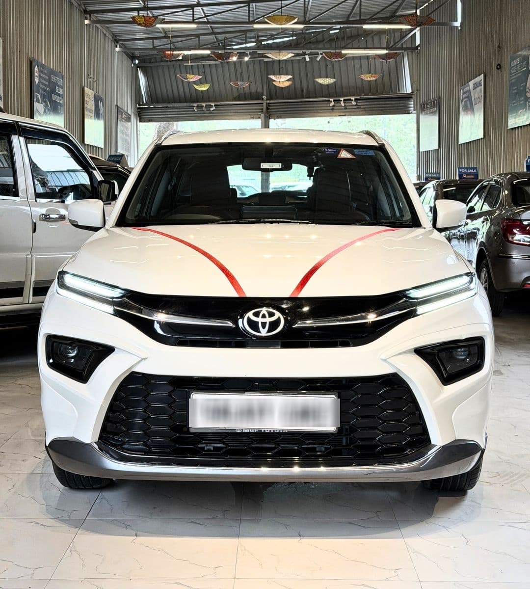 Toyota Urban Cruiser Hyryder | Hooter Toyota Urban Cruiser Hyryder | Hooter