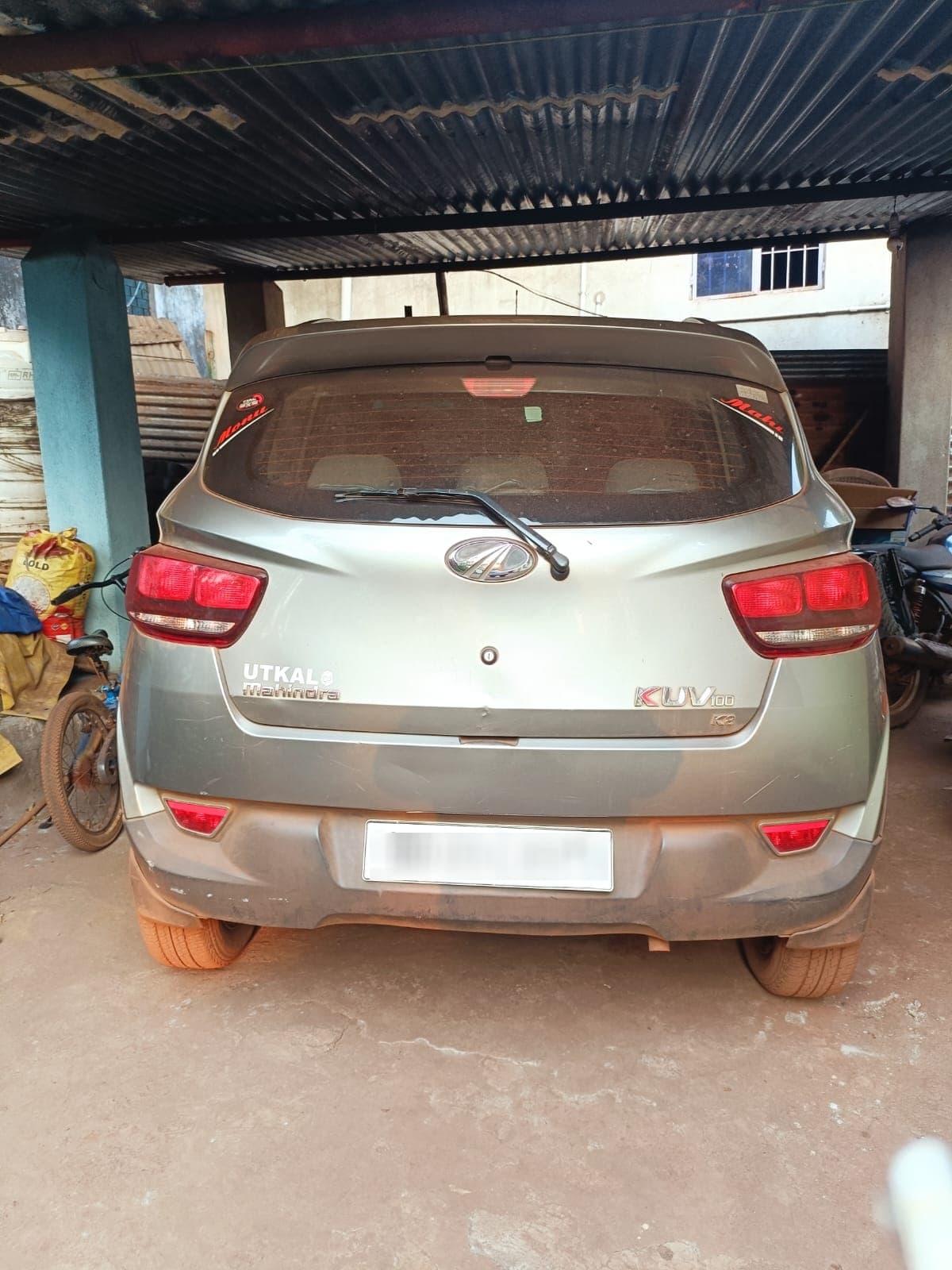 Mahindra KUV100 | Hooter Mahindra KUV100 | Hooter