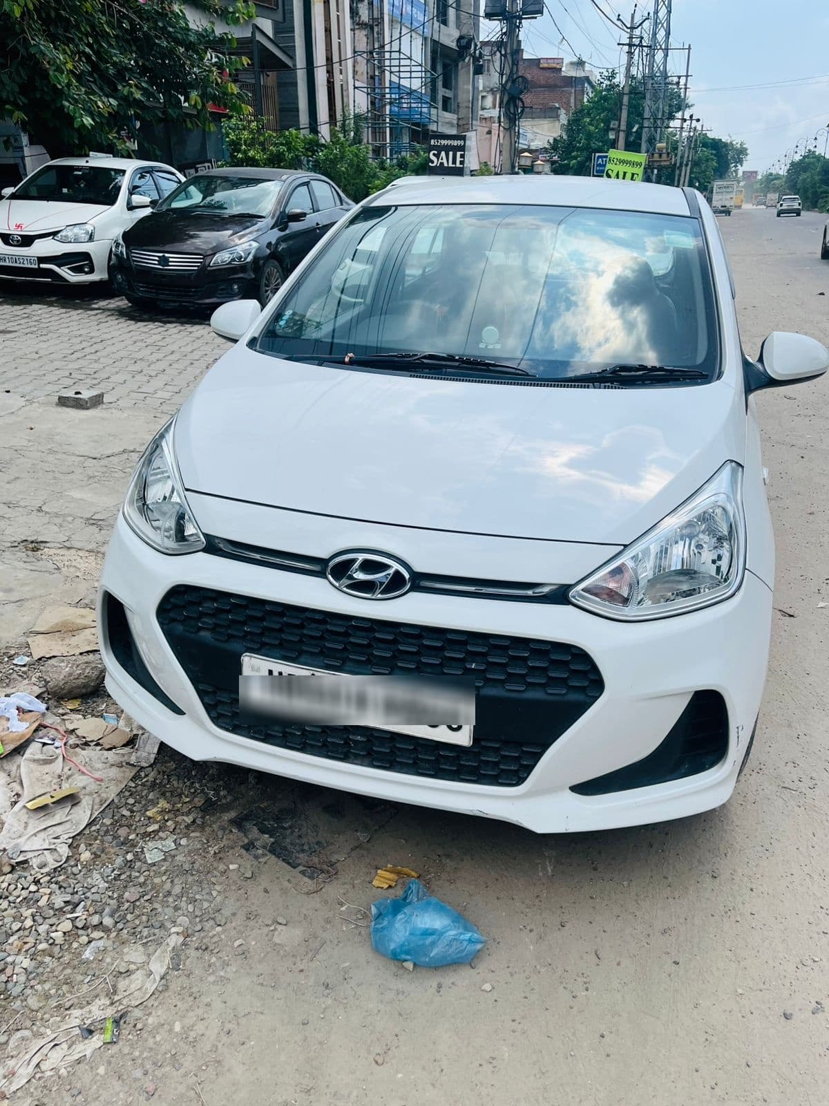 Hyundai Grand i10 | Hooter Hyundai Grand i10 | Hooter