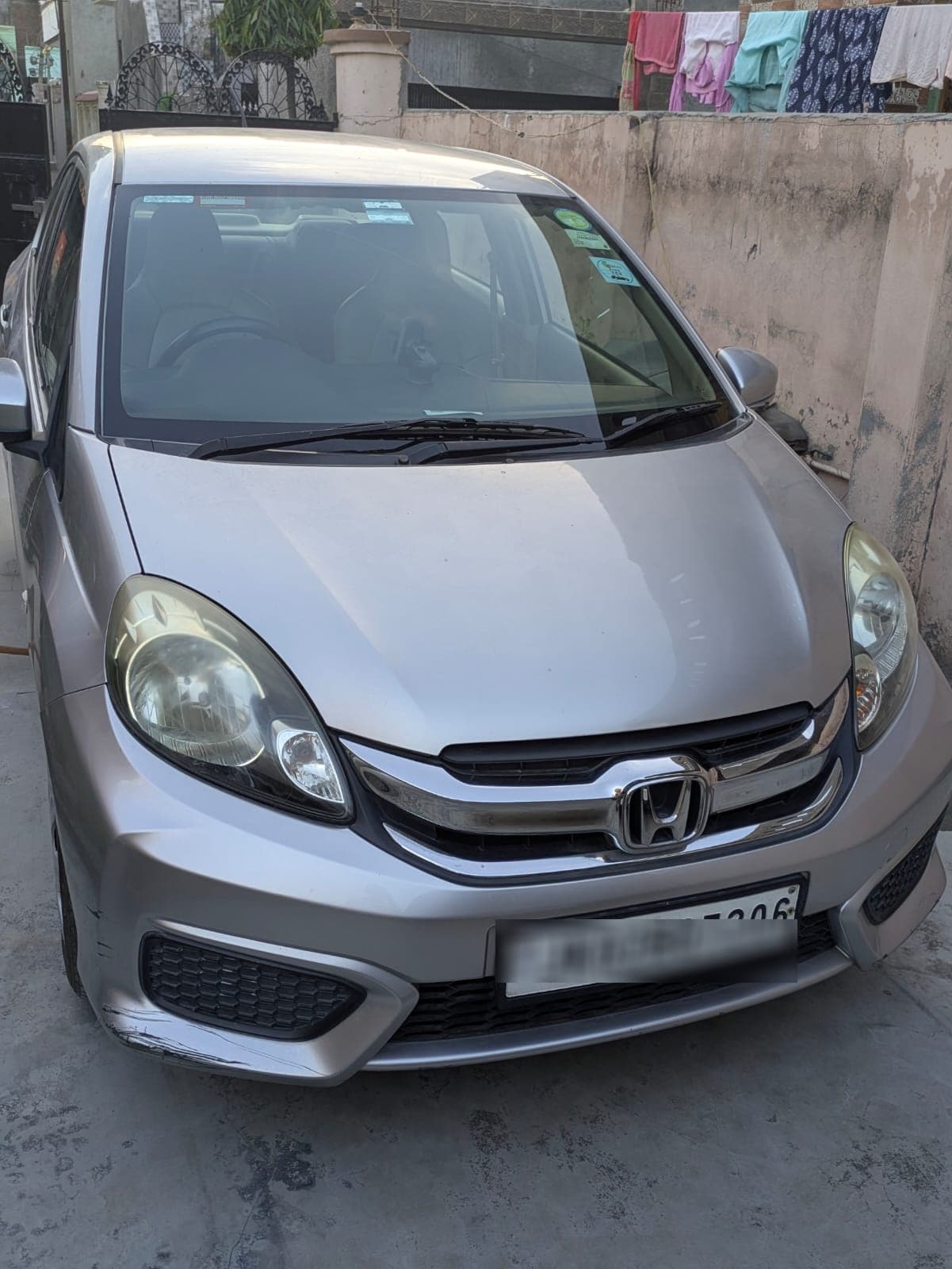 Honda Amaze 2nd Gen S 1.2 Petrol MT 2016 | Hooter Honda Amaze 2nd Gen S 1.2 Petrol MT 2016 | Hooter