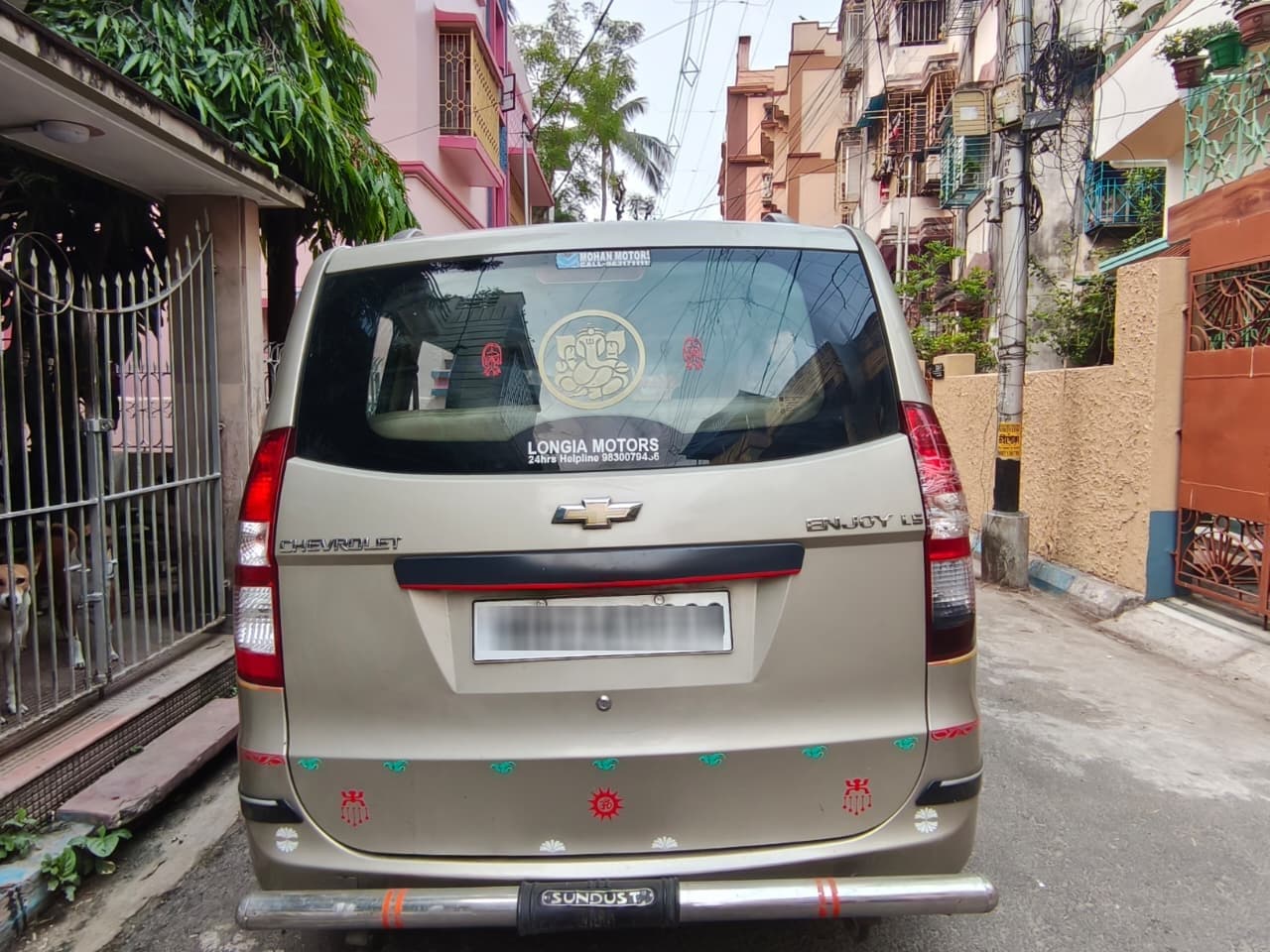Chevrolet Enjoy | Hooter Chevrolet Enjoy | Hooter
