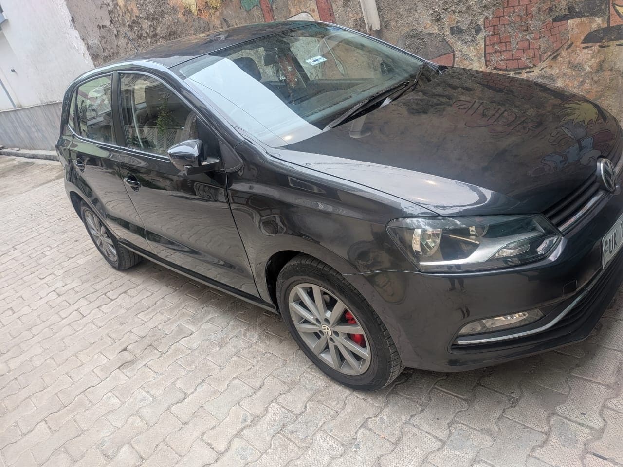 Volkswagen Polo | Hooter Volkswagen Polo | Hooter