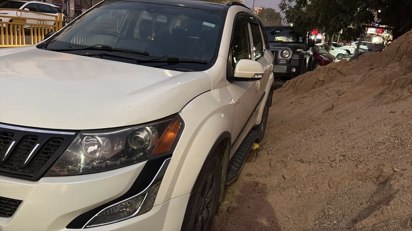 Mahindra XUV500 | Hooter Mahindra XUV500 | Hooter