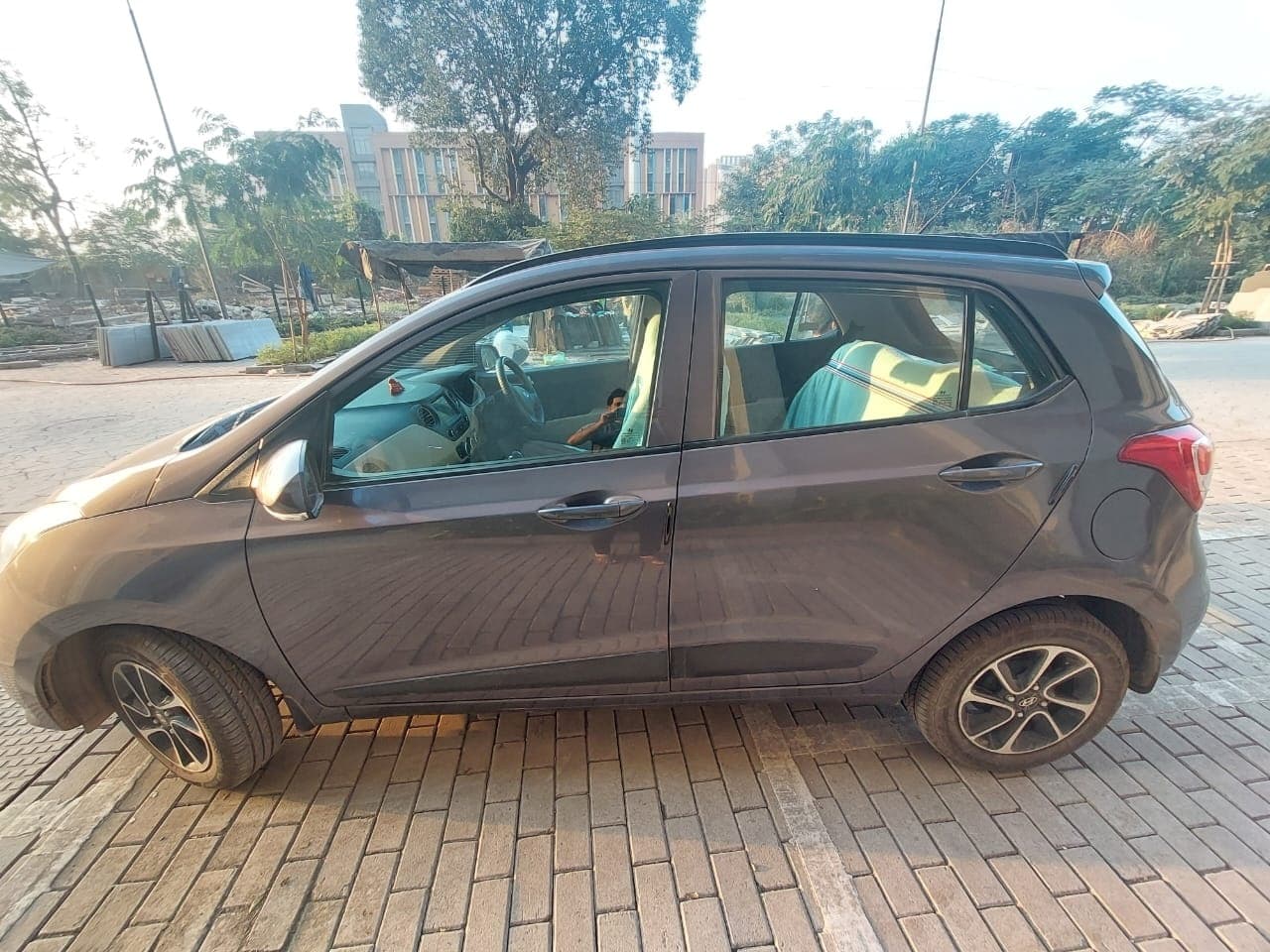 Hyundai Grand i10 | Hooter Hyundai Grand i10 | Hooter