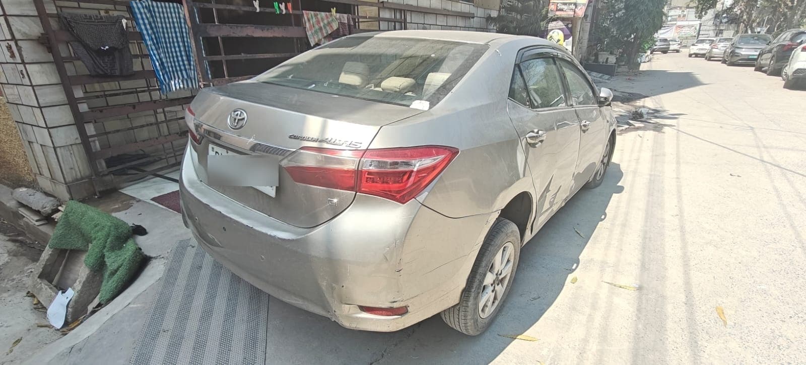 Toyota Corolla Altis | Hooter Toyota Corolla Altis | Hooter